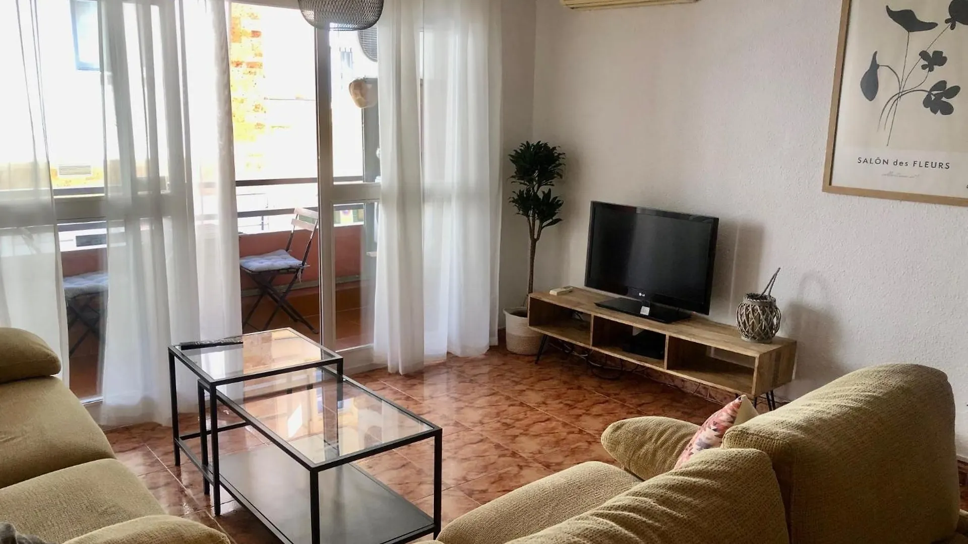 Piso En Pedregalejo A 50M De La Playa. Apartment Malaga